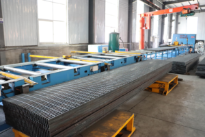 Steel Grating Manufacturing Methods & Types焊接11