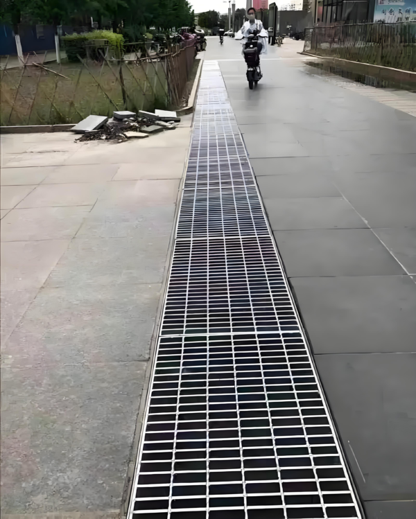 Trench Cover Grating